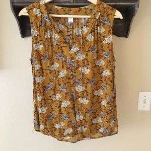 Old Navy Sleeveless Blouse